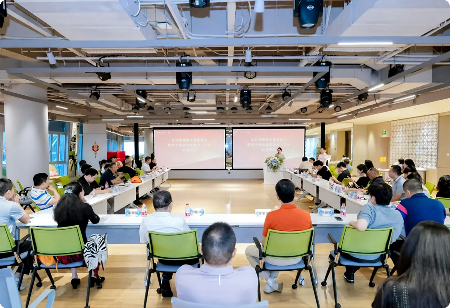 智启新程，械筑华章｜深圳市湖南大学校友会机械与智造分会一周年庆典圆满落幕1.webp